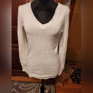 OLD NAVY SOFT SWEATER